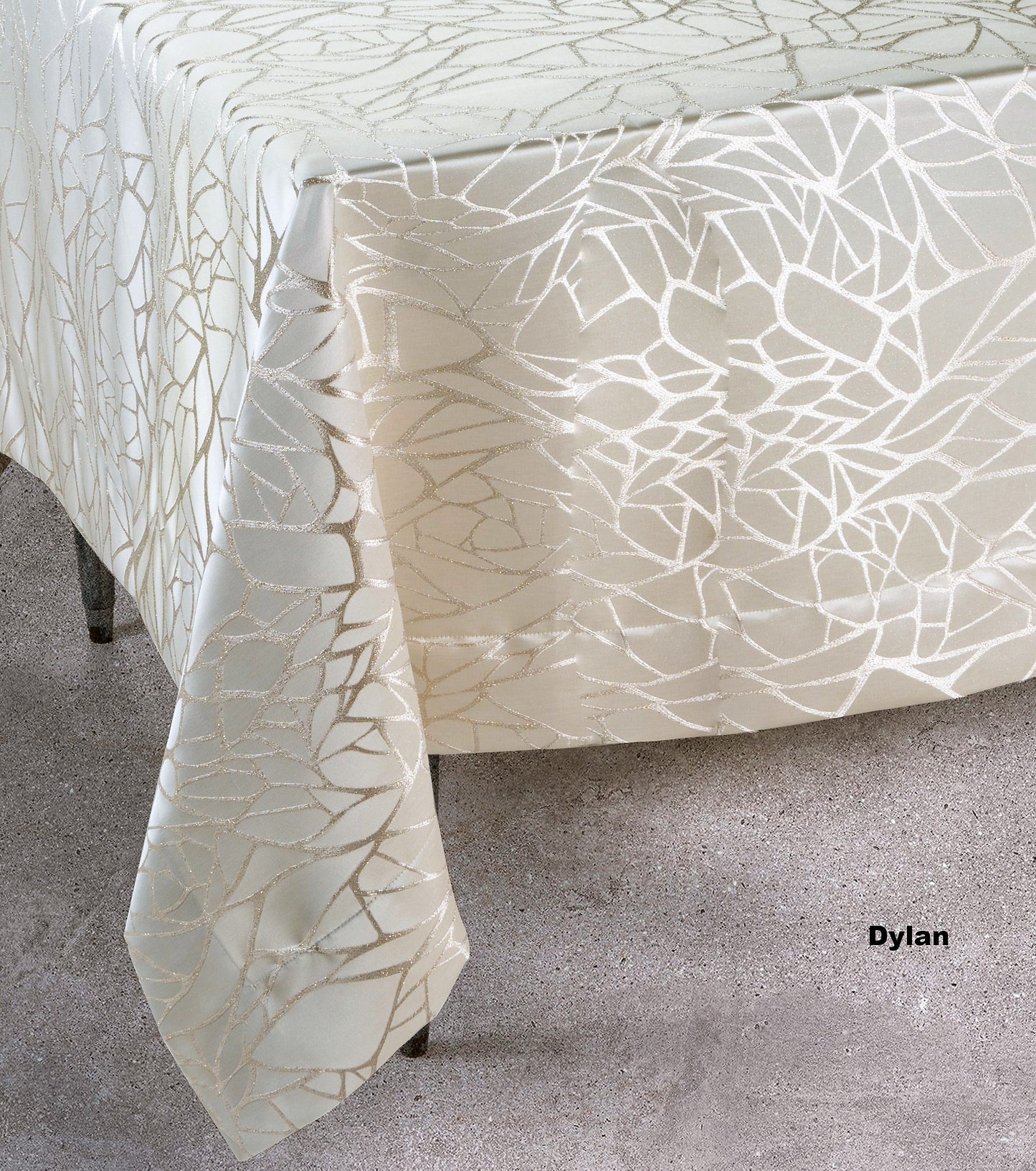 TOVAGLIA DA TAVOLO DYLANTOVAGLIA DA TAVOLA ESSENZA by David Home il Corredo Lamezia Terme Catanzaro tovaglie da tavola eleganti Calabria Spose prime nozze e arredi di lusso tovaglia da 6 12 18 24 con e senza tovaglioli Pizzi Merletti Rasi Rasoni