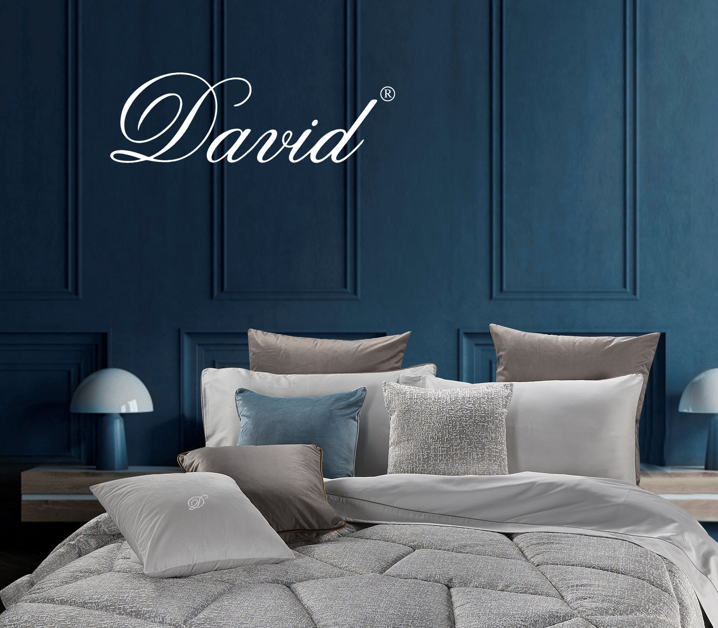 CUSCINI LUCE by David Home il Corredo Lamezia Terme Nicastro Cuscini arredo lusso Passamanerie e pizzi Catanzaro per un'eleganza esclusiva. Soffice comfort con Swarovski ricamati. Sposa lusso e raffinatezza Calabria Sposa Arredo Casa