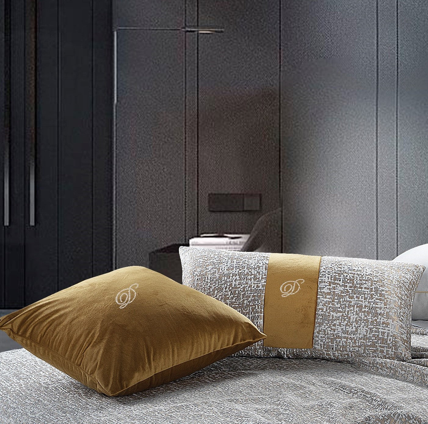 CUSCINI LUCE by David Home il Corredo Lamezia Terme Nicastro Cuscini arredo lusso Passamanerie e pizzi Catanzaro per un'eleganza esclusiva. Soffice comfort con Swarovski ricamati. Sposa lusso e raffinatezza Calabria Sposa Arredo Casa